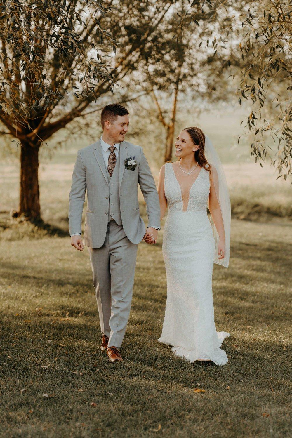 carousel-hero-element image-1