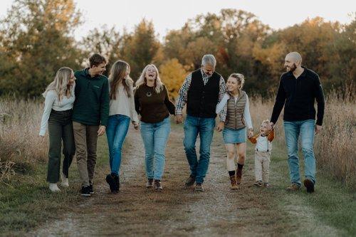 mobile - carousel-hero-element image-0