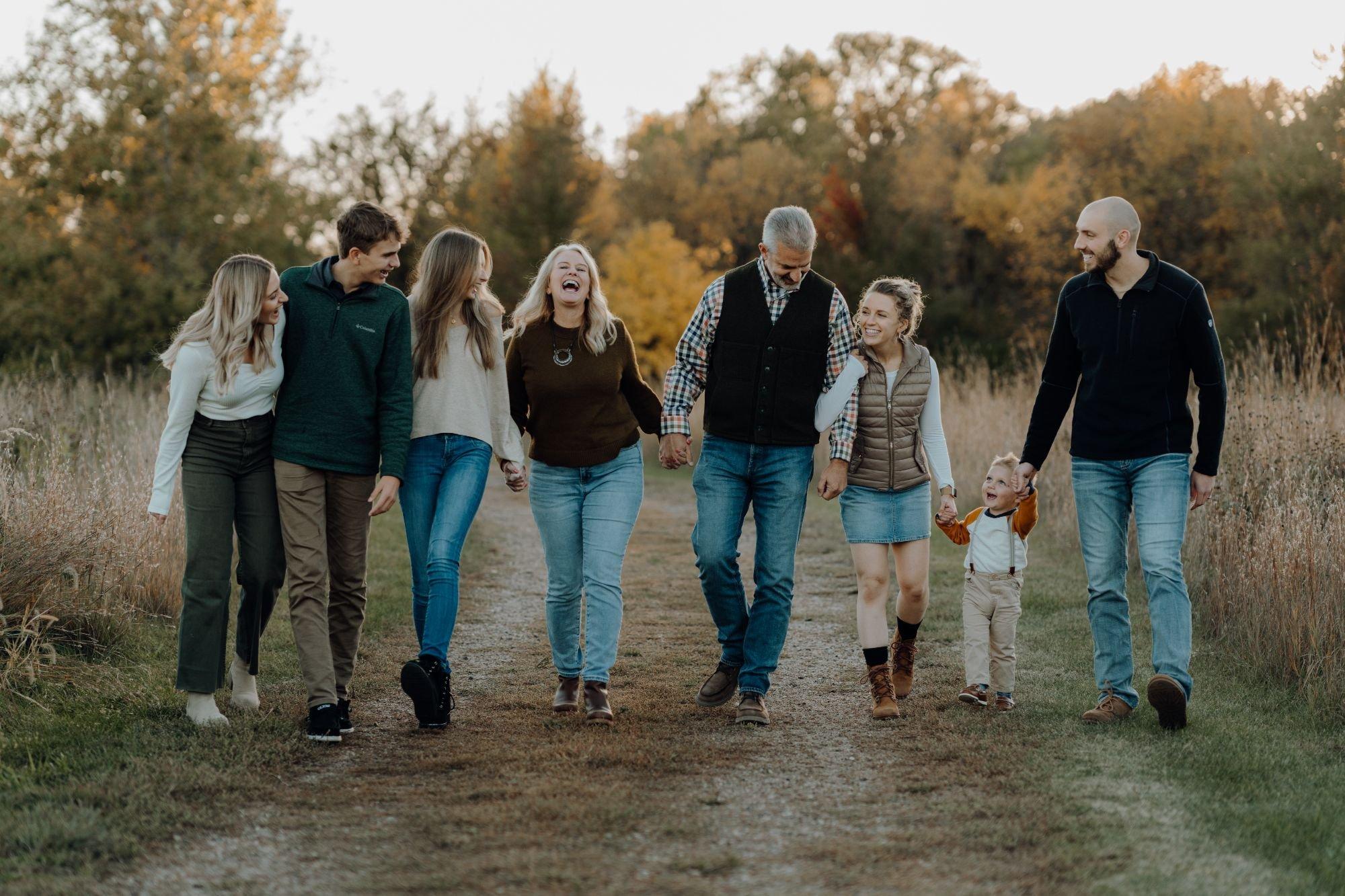 carousel-hero-element image-0