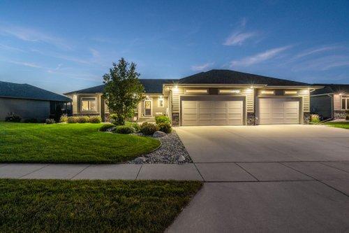 mobile - carousel-hero-element image-5