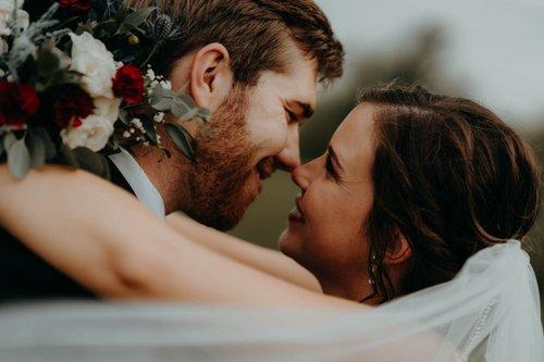 mobile - carousel-hero-element image-4